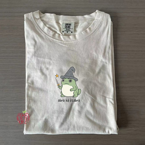 Cute Frog Wizard T-shirt