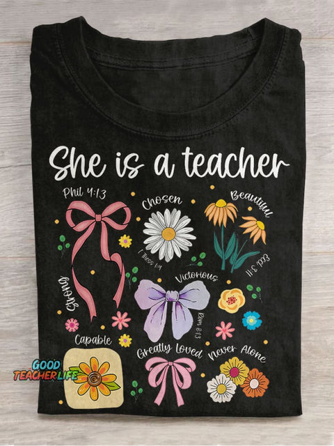She Is A Teacher Boho Floral Preppy Teacher Casual Print T-shirt
