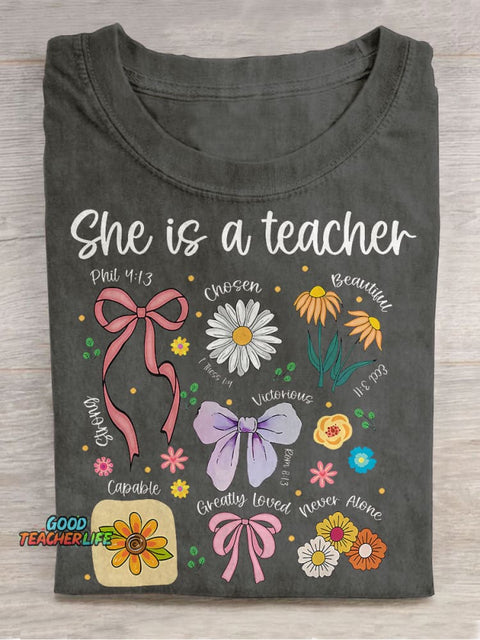She Is A Teacher Boho Floral Preppy Teacher Casual Print T-shirt