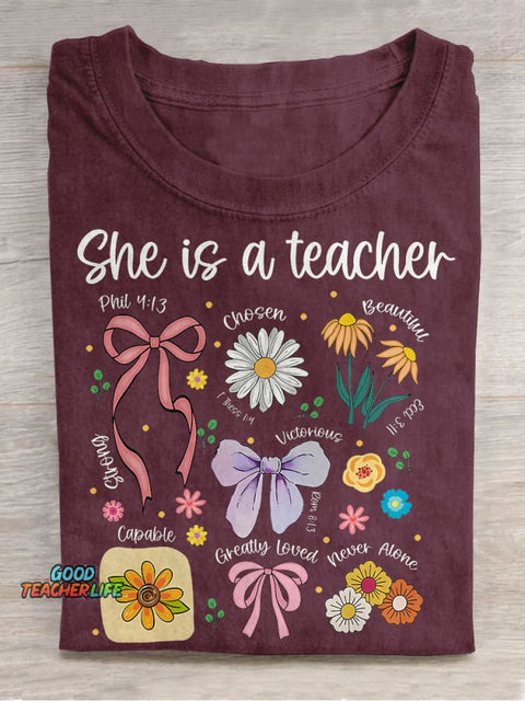 She Is A Teacher Boho Floral Preppy Teacher Casual Print T-shirt