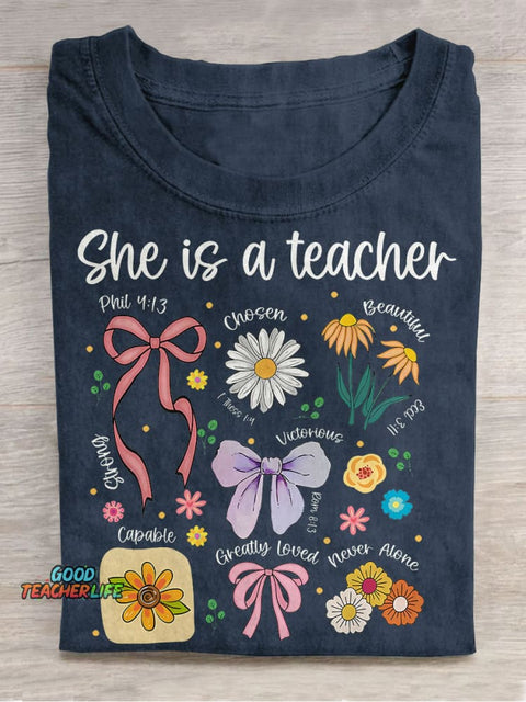 She Is A Teacher Boho Floral Preppy Teacher Casual Print T-shirt