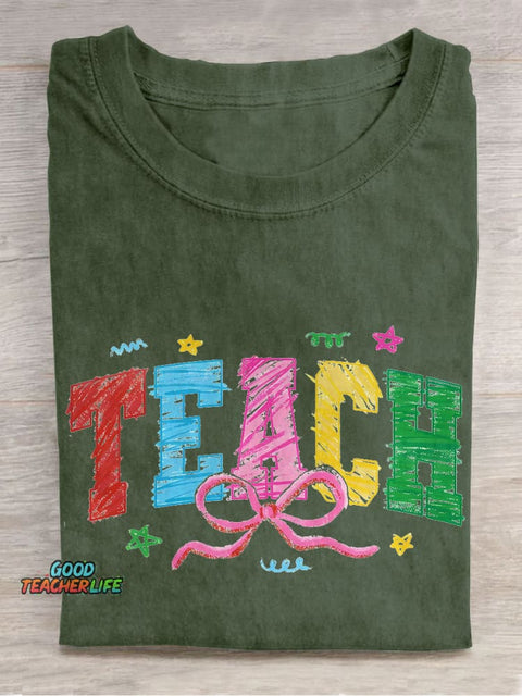 Flirty Teacher Flirty Bowing To Teach Crayon Graffiti Casual Print T-shirt