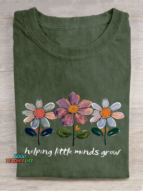 Helping Little Minds Grow Floral Teacher Casual Print T-shirt