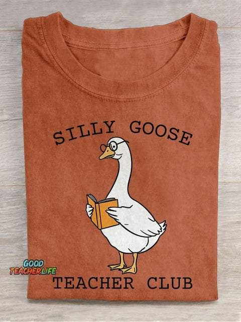 Silly Goose Teacher Club Goose Reading Casual Print T-shirt