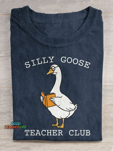 Silly Goose Teacher Club Goose Reading Casual Print T-shirt