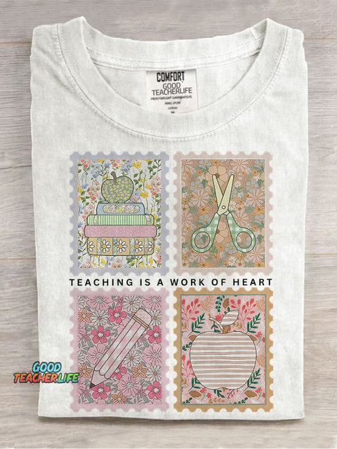 Teaching Is A Work of Heart Stamp Teacher Casual Print T-shirt