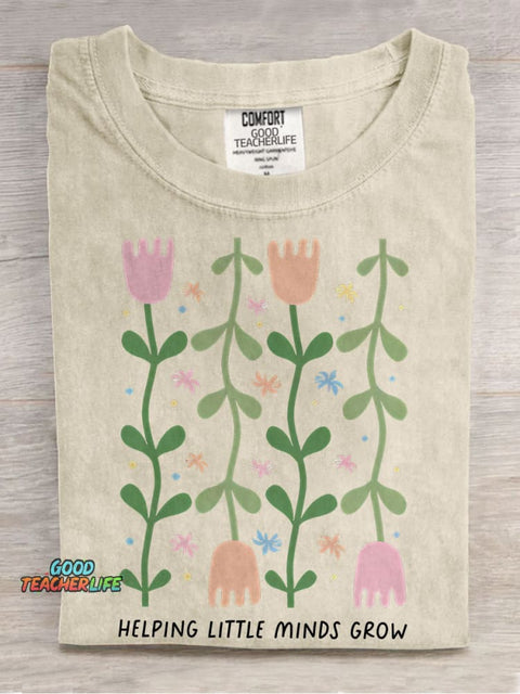 Helping Little Minds Grow Casual Print T-shirt