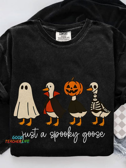 Just A Spooky Goose Funny Halloween Goose Casual Print T-shirt