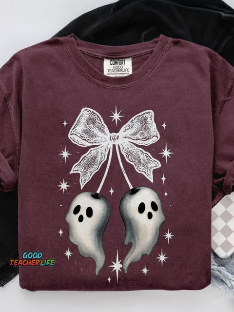 Ghost Bow Cute Halloween Spooky Black Lace Bow with Floating Ghosts and Stars Art Casual Print T-shirt