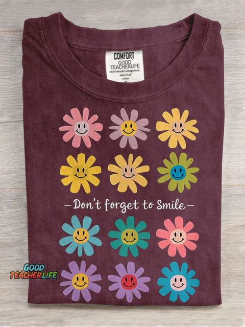 Don't Forget To Smile Teacher Casual Print T-shirt