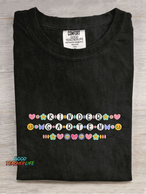 Kindergarten Crew Friendship Bracelet Teacher Casual Print T-shirt