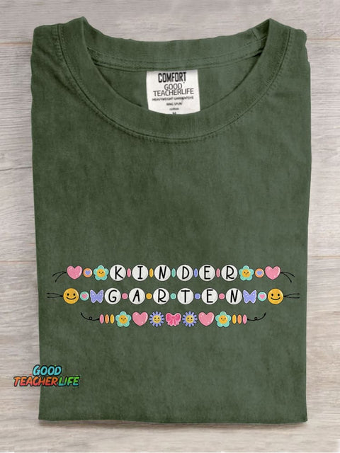 Kindergarten Crew Friendship Bracelet Teacher Casual Print T-shirt