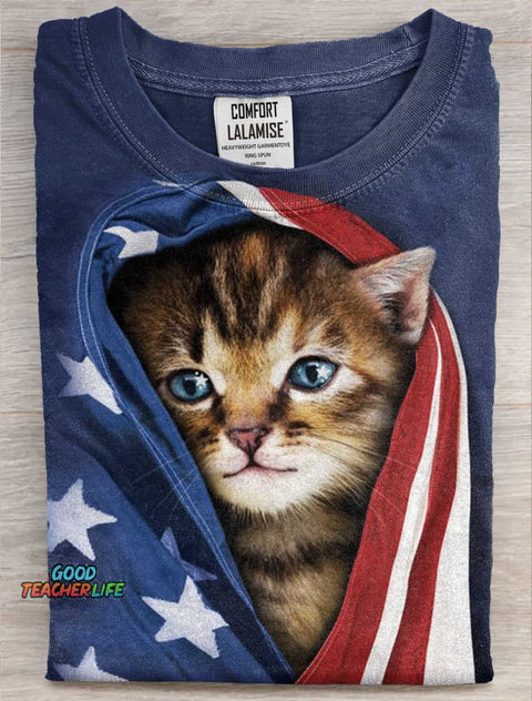 Kitty With Flag Art Print Casaul Short Sleve T-shirt