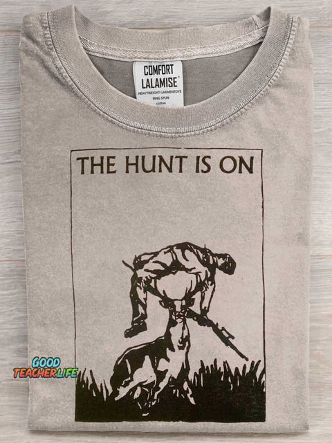 The Hunt Is On Art Print Casaul Short Sleeve T-shirt