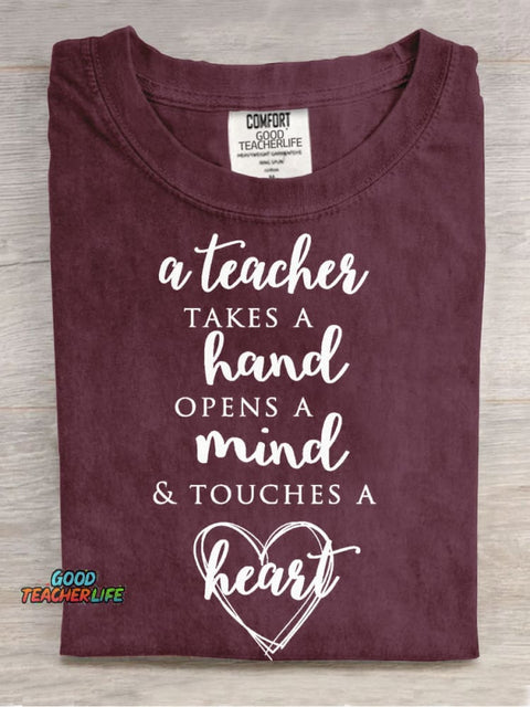 Teachers Love Casual Print T-Shirt