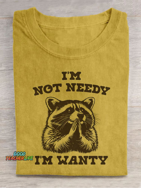Raccoon Begging Decorative Pattern T-shirt