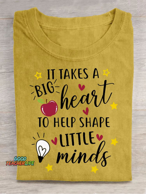 Minds Decorative Pattern T-shirt