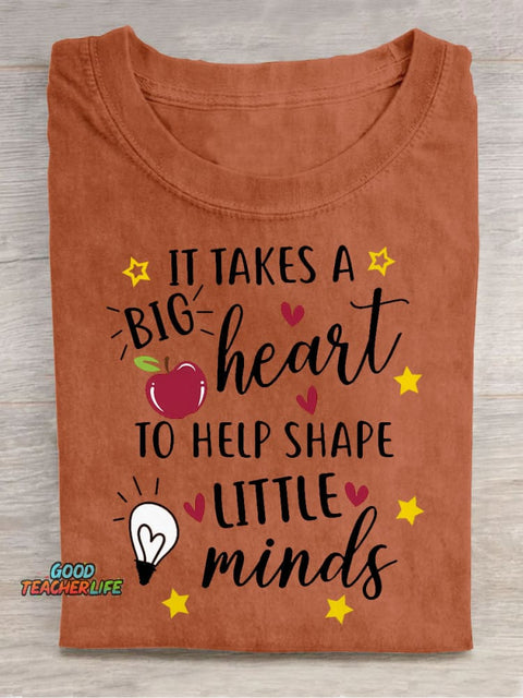 Minds Decorative Pattern T-shirt