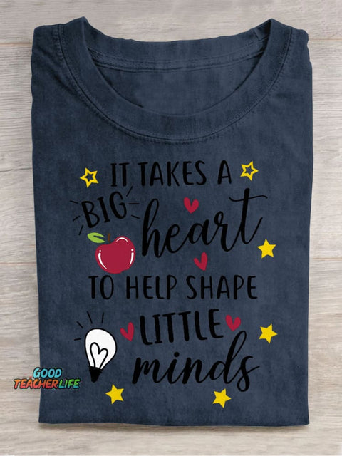 Minds Decorative Pattern T-shirt