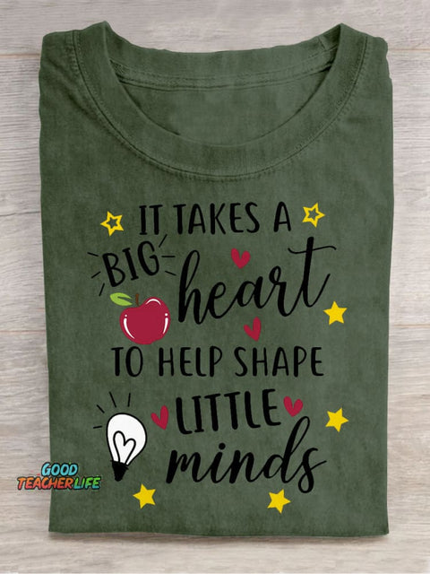 Minds Decorative Pattern T-shirt