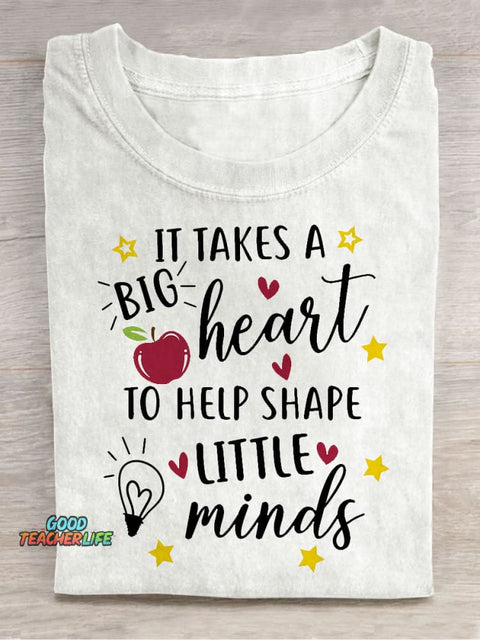 Minds Decorative Pattern T-shirt