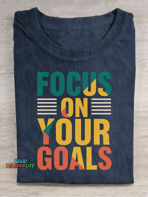 Focus On Your Goals Decorative Pattern T-shirt
