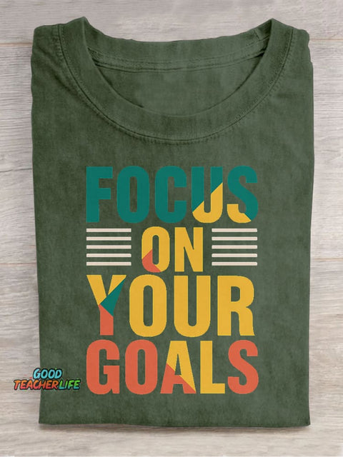 Focus On Your Goals Decorative Pattern T-shirt