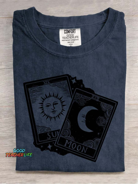 Tarot Raised Eyes Republic Moon Card Decorative Pattern T-shirt