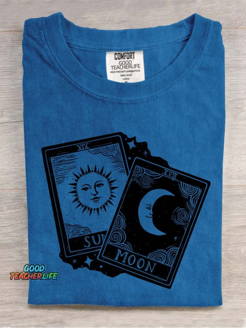 Tarot Raised Eyes Republic Moon Card Decorative Pattern T-shirt