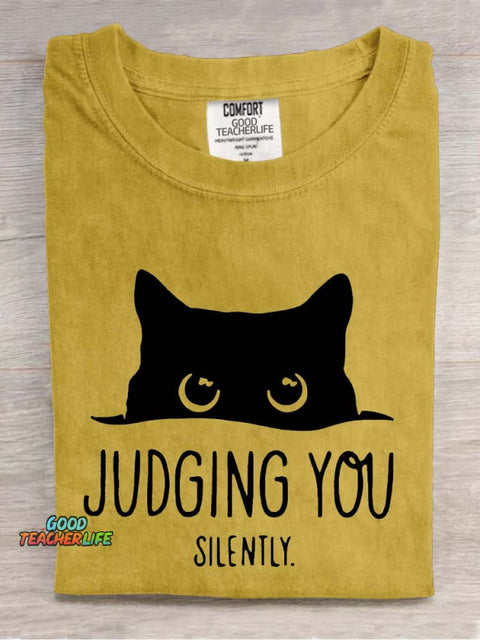 Cat Judging You Decorative Pattern T-shirt