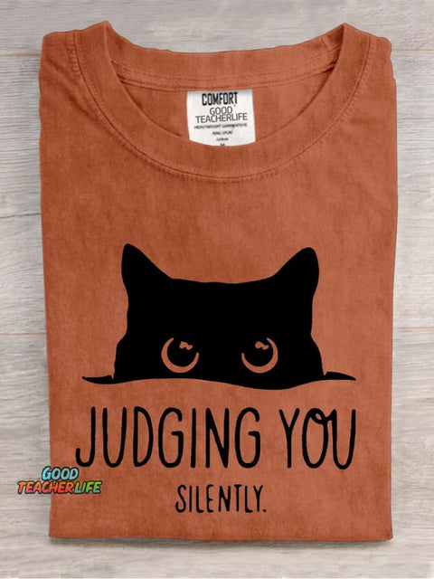 Cat Judging You Decorative Pattern T-shirt