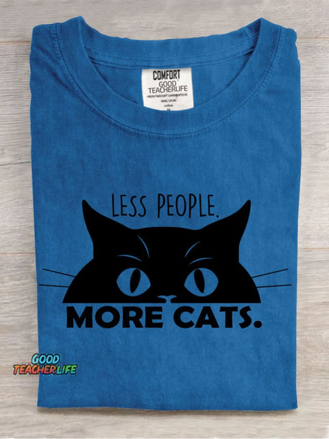 Need More Cats Decorative Pattern T-shirt