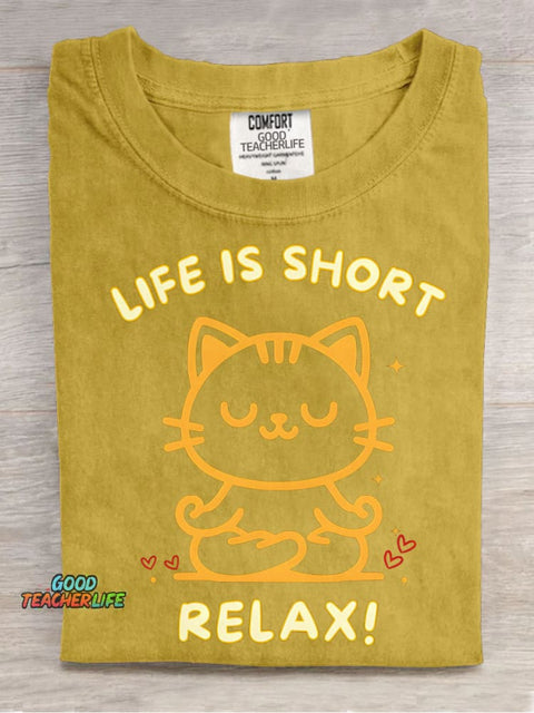 Cats Relaxing Decorative Pattern T-shirt