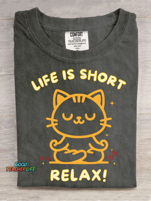 Cats Relaxing Decorative Pattern T-shirt