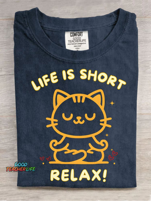 Cats Relaxing Decorative Pattern T-shirt