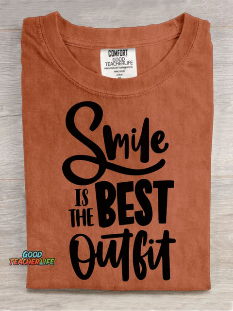 Smile Is The Best Outfit Decorative Pattern T-shirt