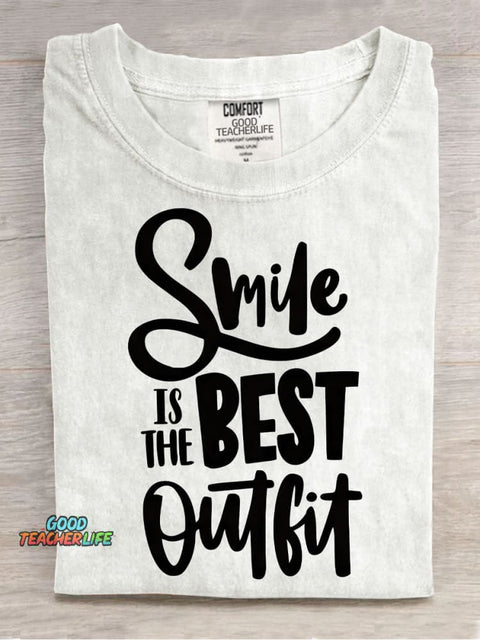 Smile Is The Best Outfit Decorative Pattern T-shirt