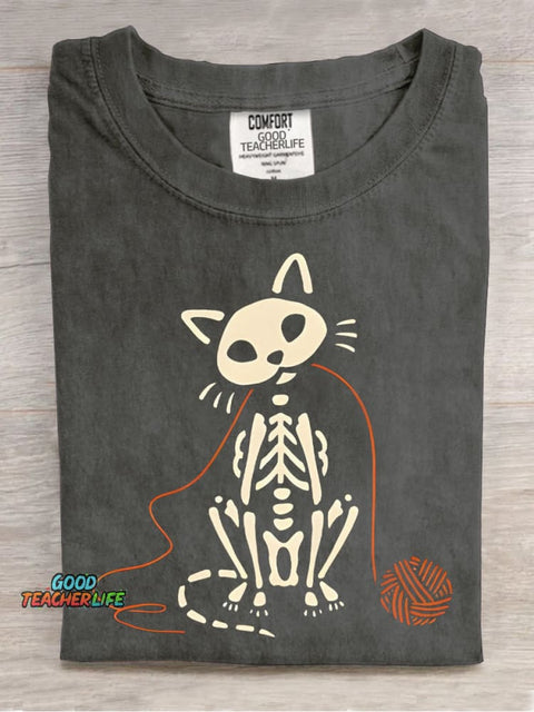 Skull Kitten Playing with Yarn Ball Decorative Pattern T-shirt