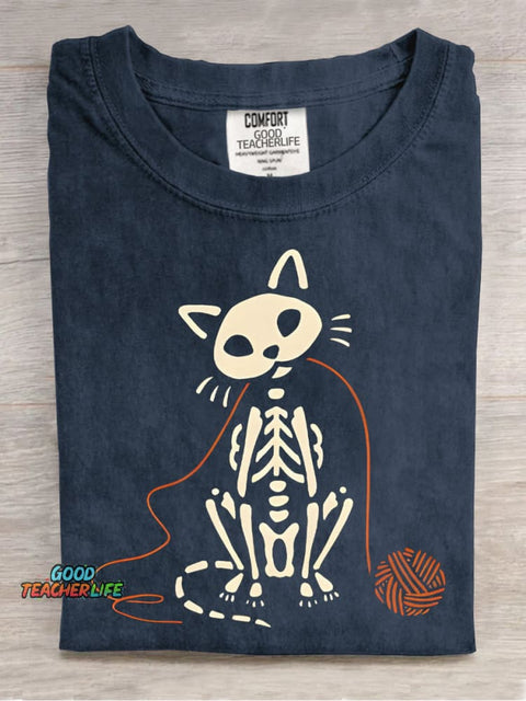 Skull Kitten Playing with Yarn Ball Decorative Pattern T-shirt