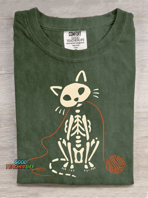 Skull Kitten Playing with Yarn Ball Decorative Pattern T-shirt