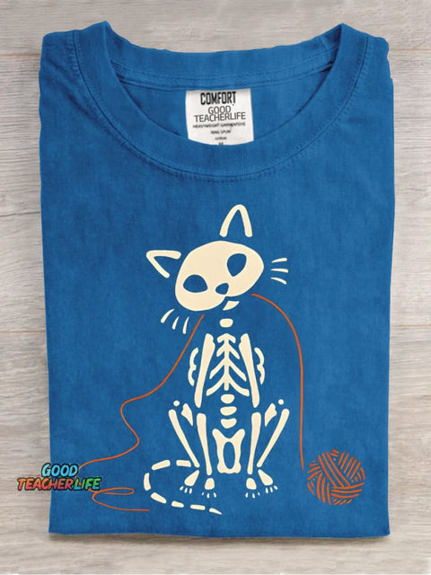 Skull Kitten Playing with Yarn Ball Decorative Pattern T-shirt