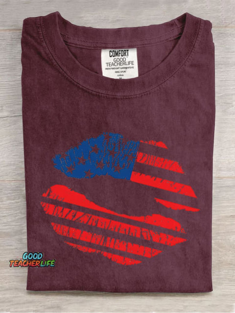 AMERICA Kiss Decorative Pattern T-shirt