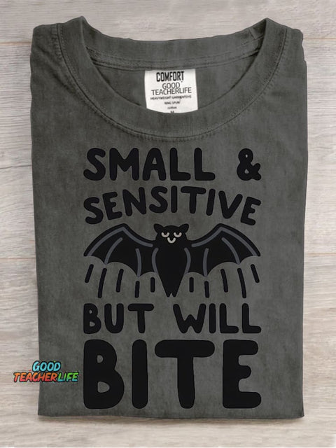 Friendly Bat Bites Decorative Pattern T-shirt