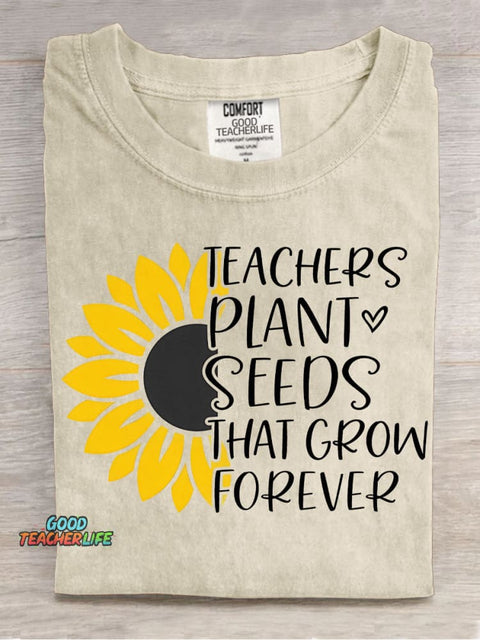 Teacher Plant Seeds That Grow Decorative Pattern T-shirt