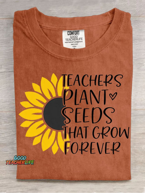 Teacher Plant Seeds That Grow Decorative Pattern T-shirt