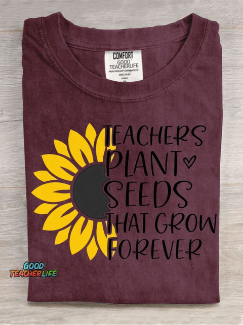 Teacher Plant Seeds That Grow Decorative Pattern T-shirt