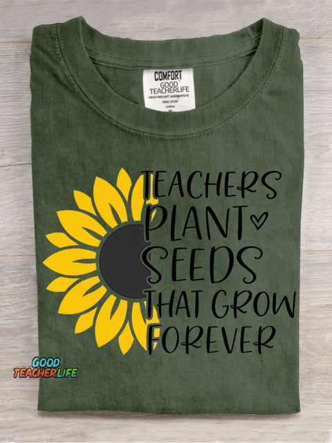 Teacher Plant Seeds That Grow Decorative Pattern T-shirt