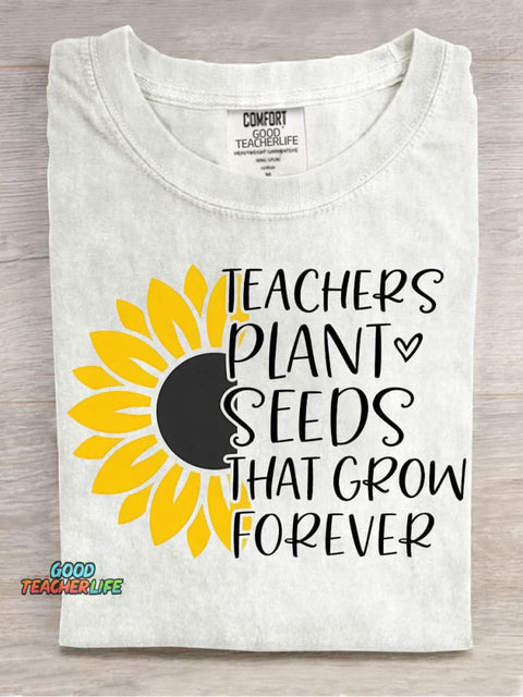 Teacher Plant Seeds That Grow Decorative Pattern T-shirt