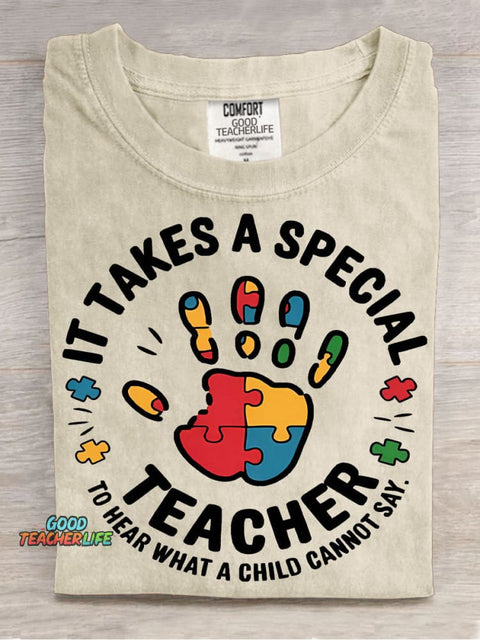 Teacher Hear Decorative Pattern T-shirt