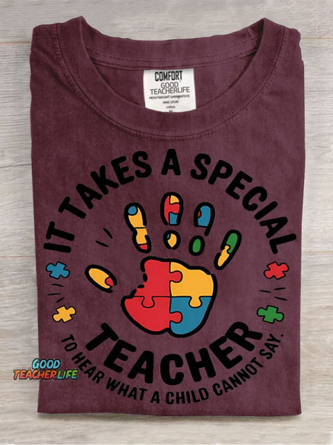 Teacher Hear Decorative Pattern T-shirt